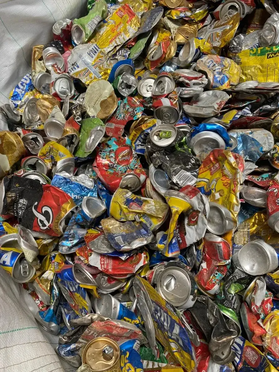 Chatarra de aluminio pote